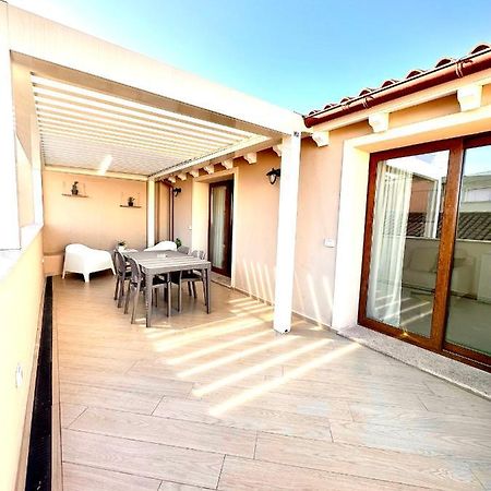 Waterfront Apartment Olbia Kültér fotó