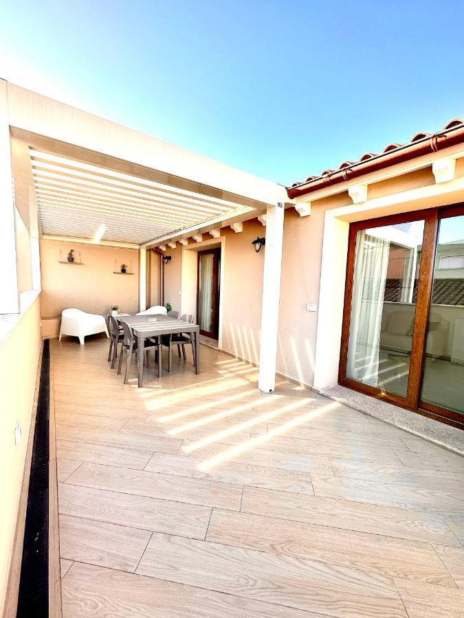 Waterfront Apartment Olbia Kültér fotó